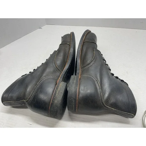 Red Wing 8116 Iron Ranger Charcoal Rough & Tough Leather  display picture 3